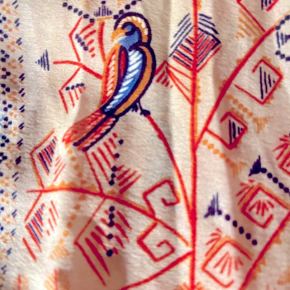 Jim Renoir - Vintage Italian Designer Scarf with gold thread trim​ - Picture 5 of 12